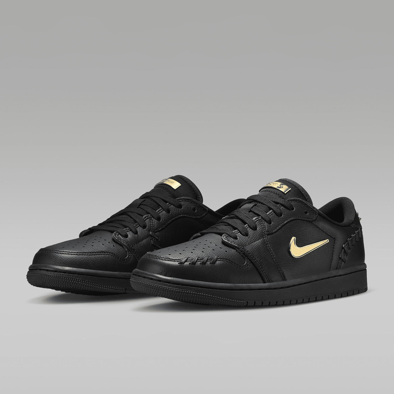 Nike Authentic Air Jordan 1 Wo - Women'S Shoes Nike Jordan review and price