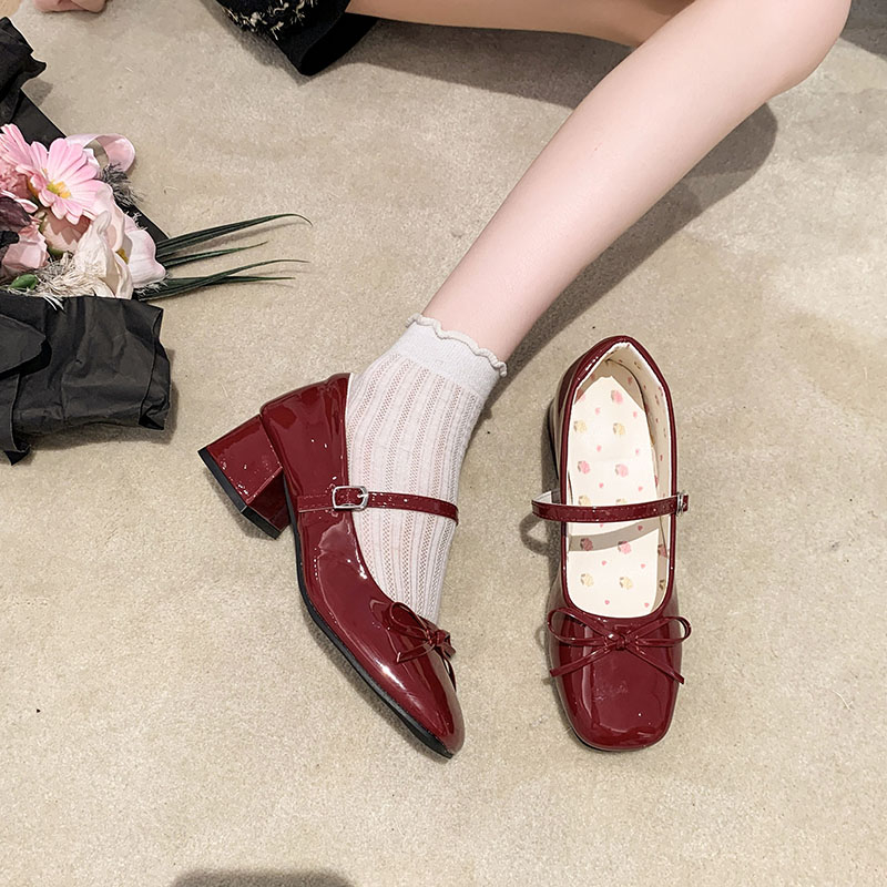 Bow-knot High-heeled Patent Le - Patent Leather Pump review and price