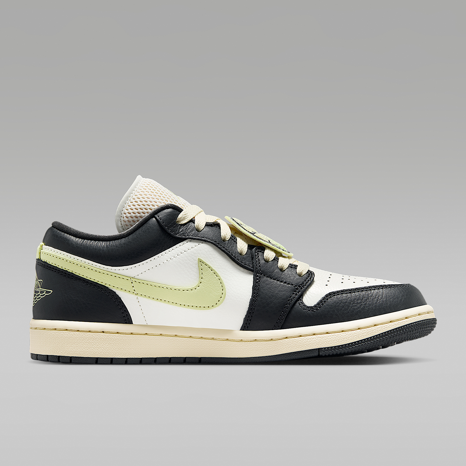 Nike Authentic JORDAN Women's  - Women'S Shoes Nike Jordan review and price