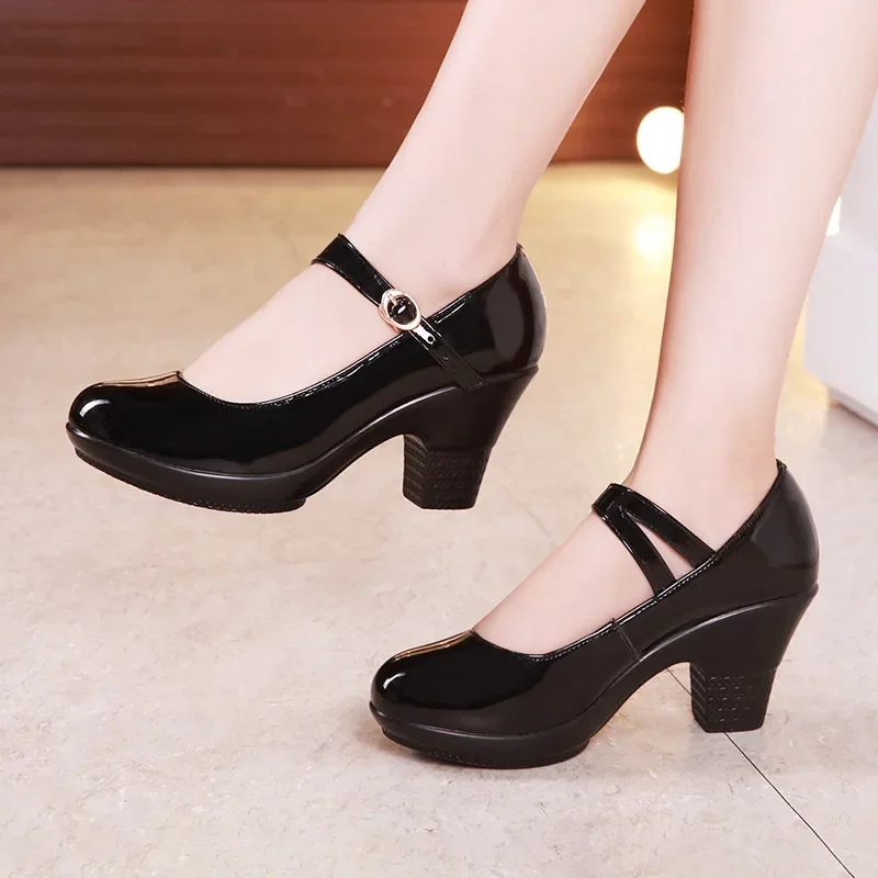 Small Size 32-43 Medium Block  - Patent Leather Pump review and price
